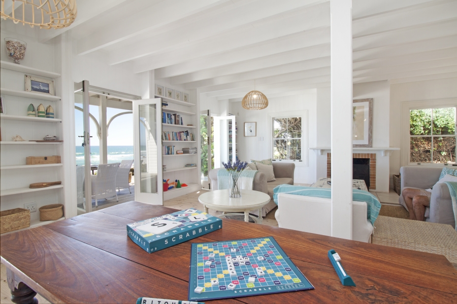 5 Bedroom Property for Sale in Misty Cliffs Western Cape